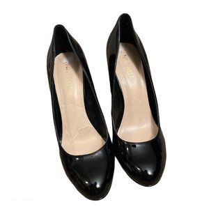 Nine West Black Patent pumps, 8.5
